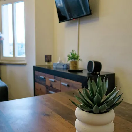 Gemuetliches Altbauapartment I